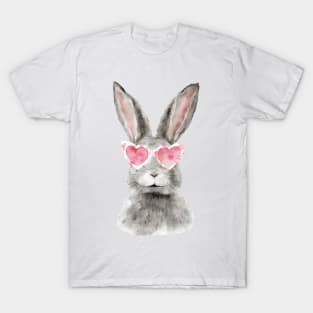 Smiling rabbit in heart-shaped glasses. T-Shirt